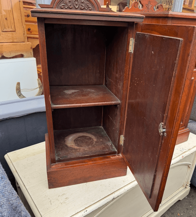 Edwardian Mahogany Bedside