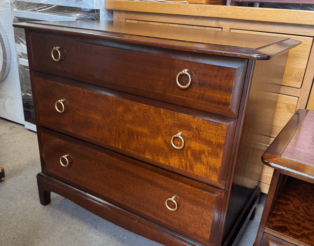 Stag Bedroom Set