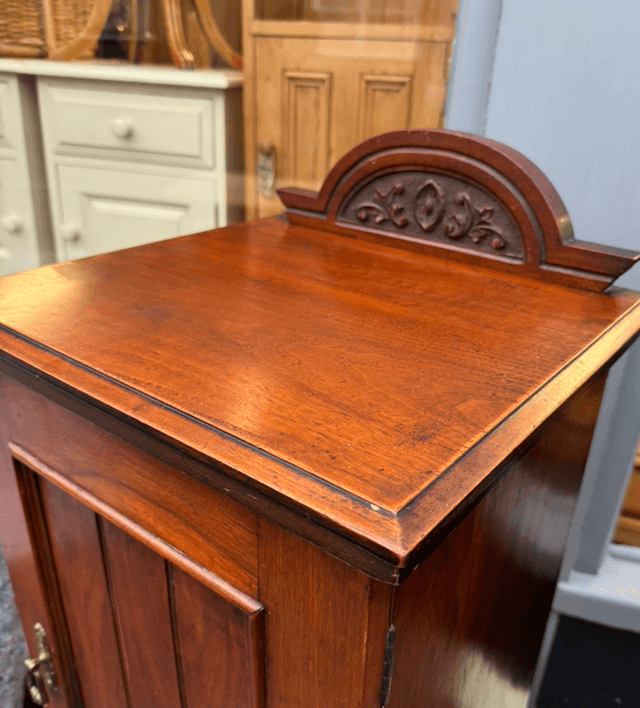 Edwardian Mahogany Bedside