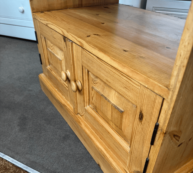 Solid Pine TV Unit