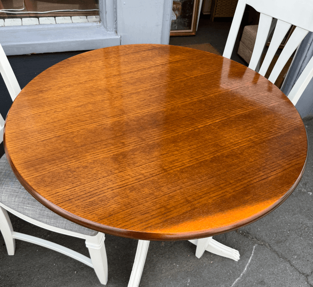 Modern Dining Table With 2 Dining Chair