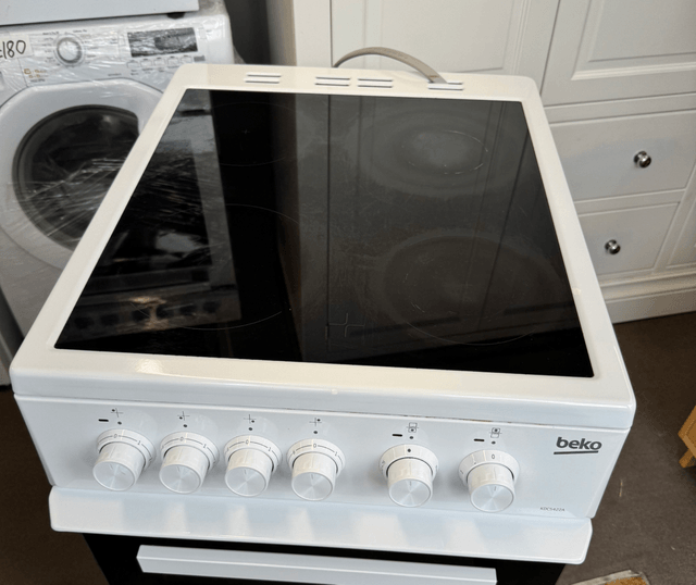 Beko 50cm Double Oven Electric Cooker With Ceramic Hob