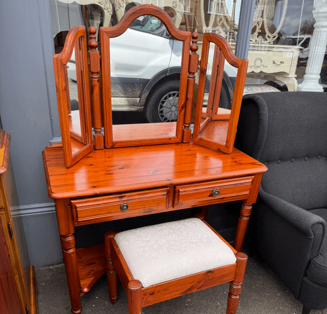 Ducal Pine Dressing Table With Mirror (Dressing Table And Mirror Only)